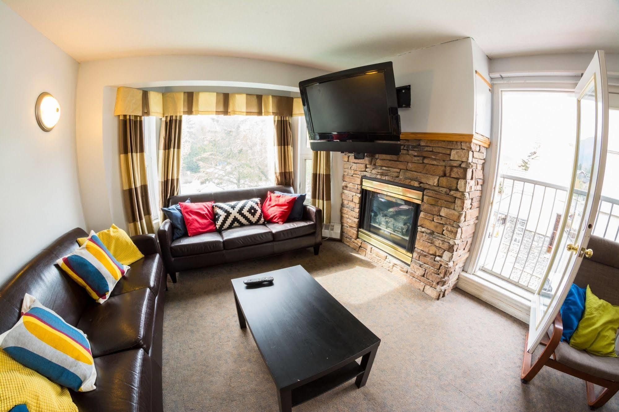 Samesun Banff Hostel מראה חיצוני תמונה